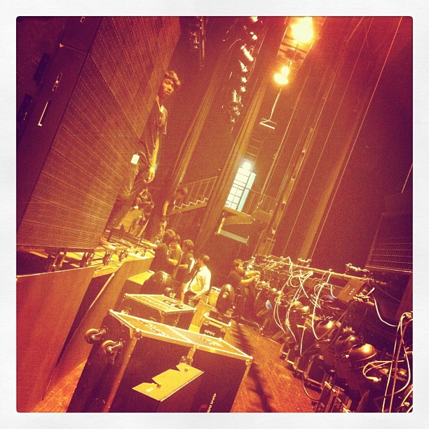 Light up the stage a+ LED